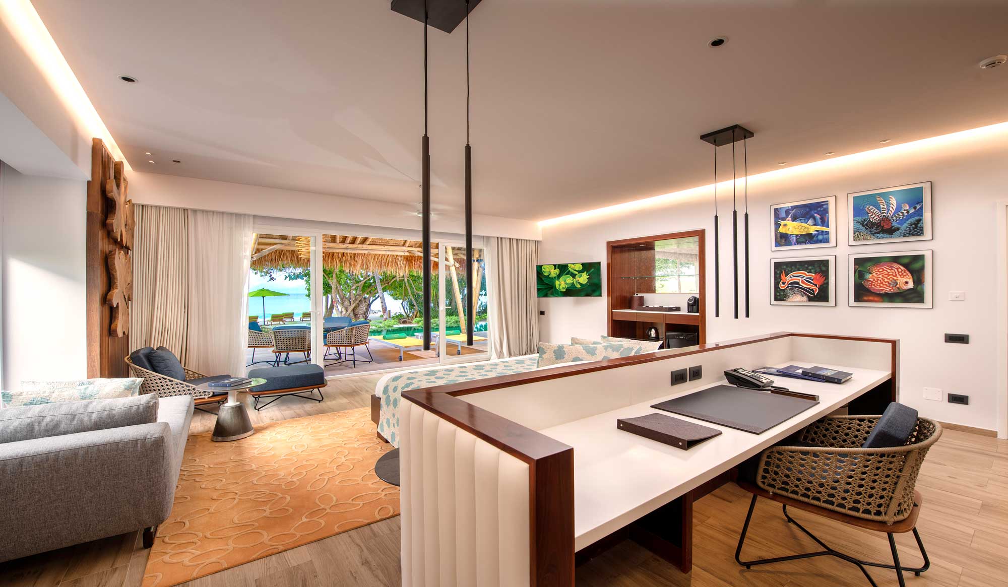 Family Beach Villas with Pool room